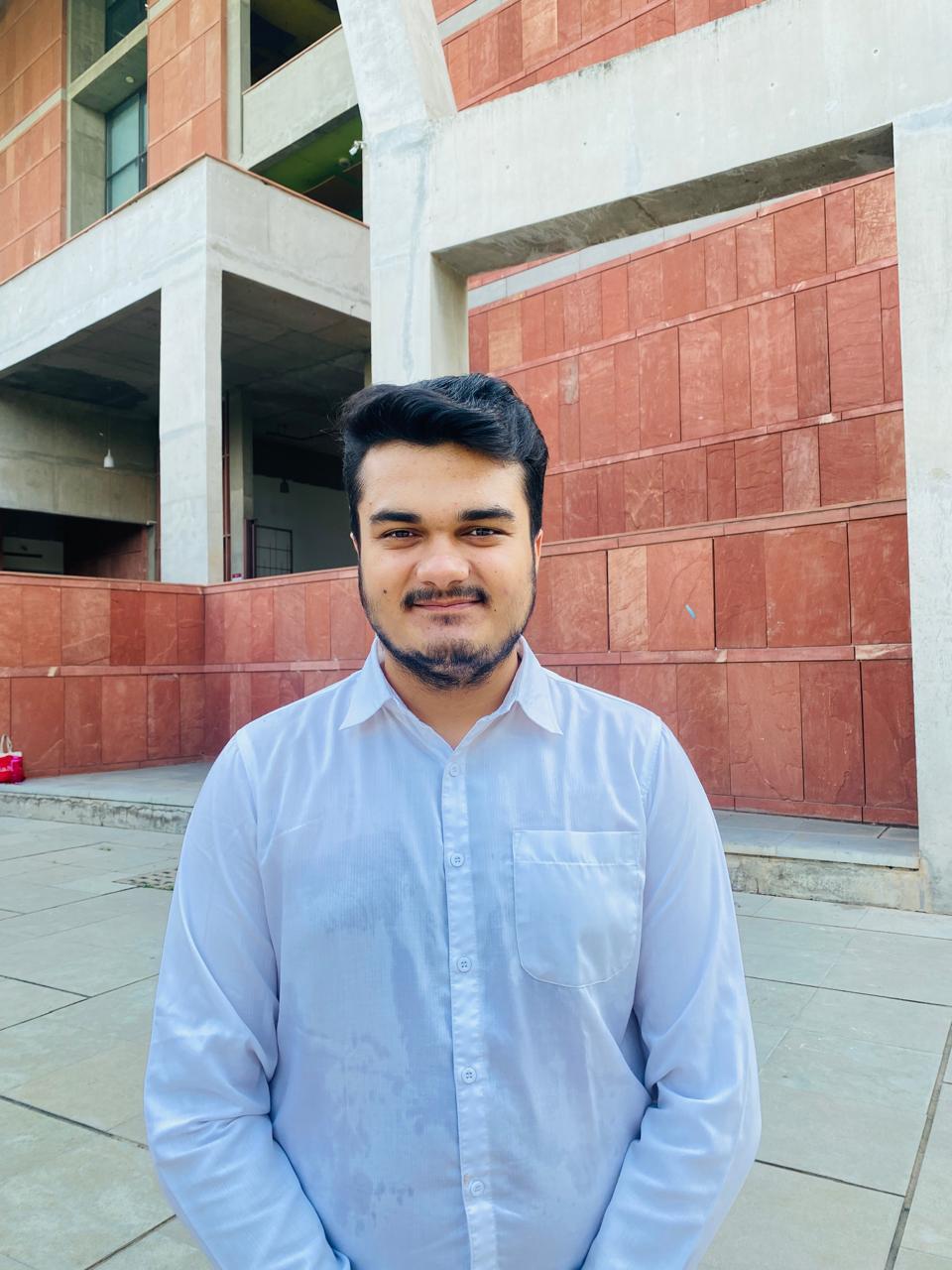 Raj Manwani (2) (2)